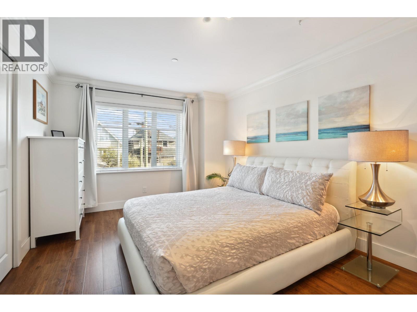 Photo 8 of 3487 W 2nd Avenue, Vancouver BC