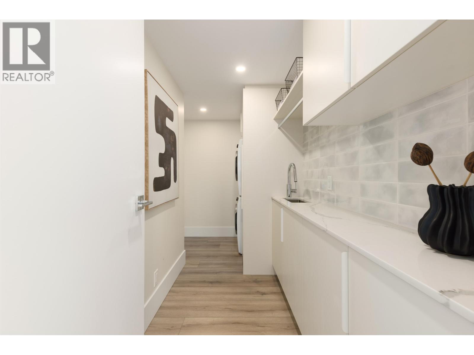 Photo 24 of 1102 1633 W 10th Avenue, Vancouver BC