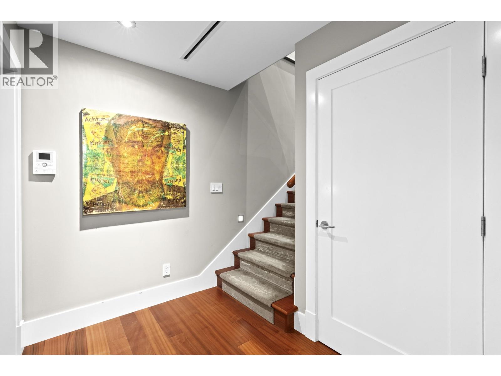 2780 HIGHGROVE PLACE, West Vancouver