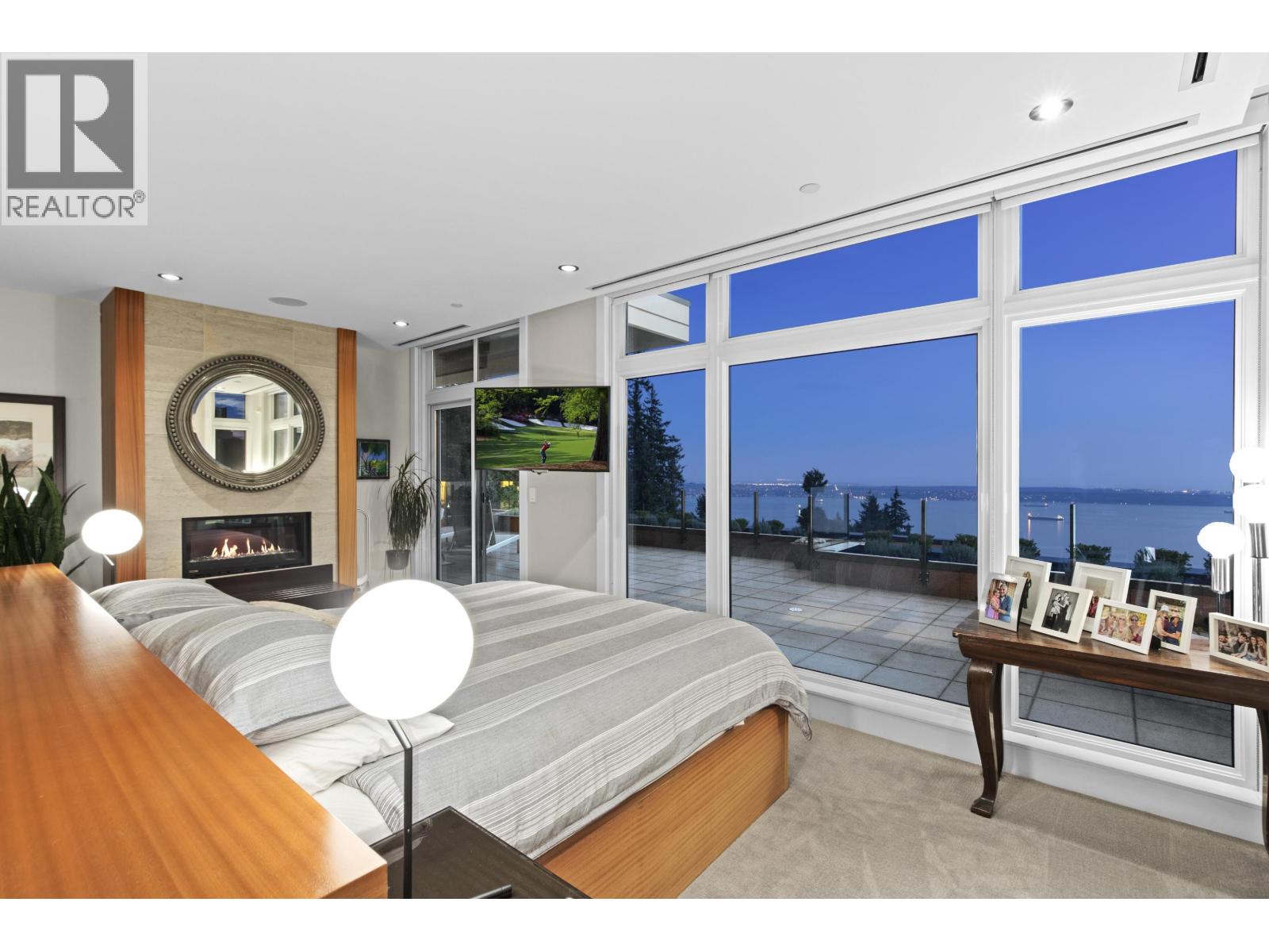 2780 HIGHGROVE PLACE, West Vancouver