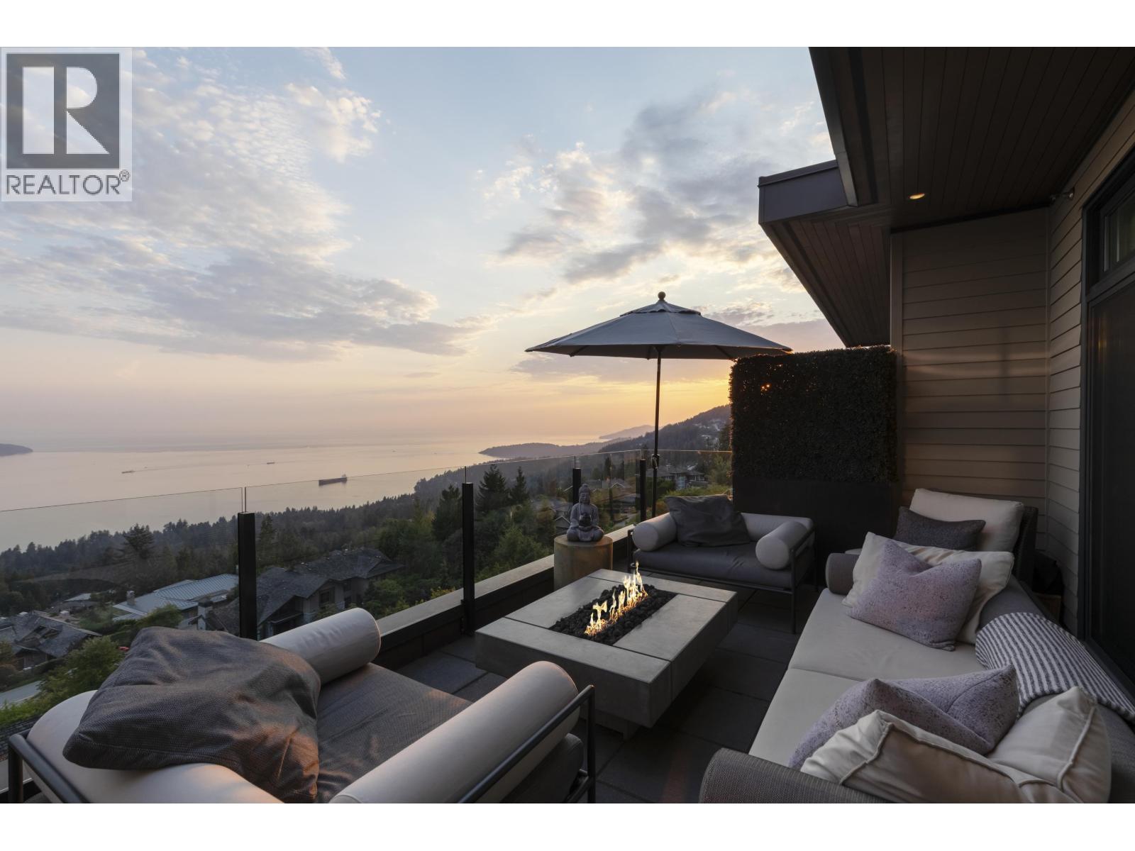 2780 HIGHGROVE PLACE, West Vancouver