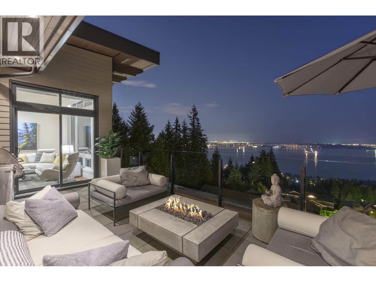2780 HIGHGROVE PLACE, West Vancouver