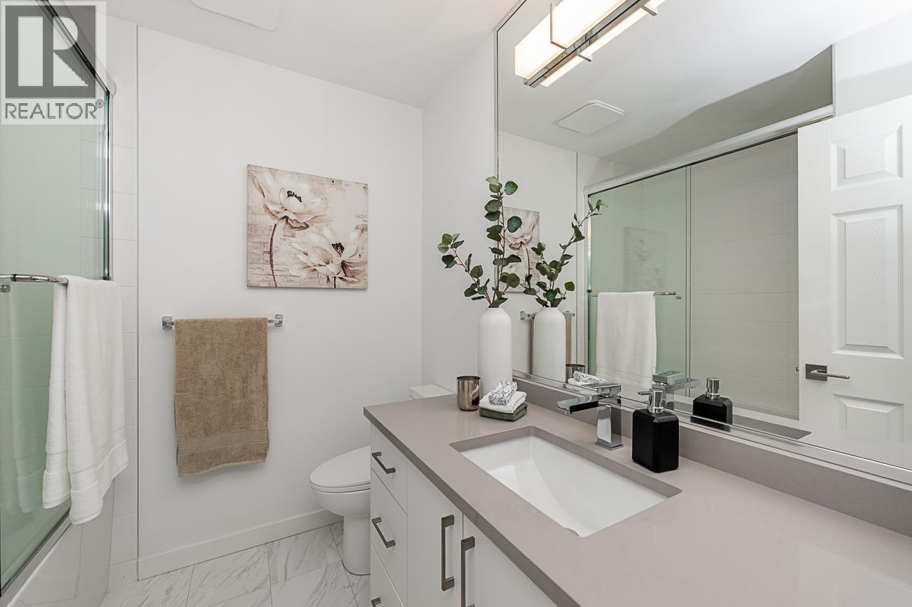Photo 22 of 5853 Mayview Circle, Burnaby BC
