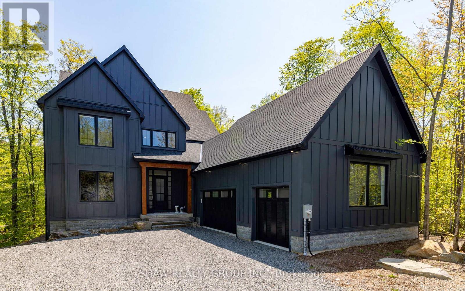 Photo 1 of 14 St Georges Court, Huntsville ON