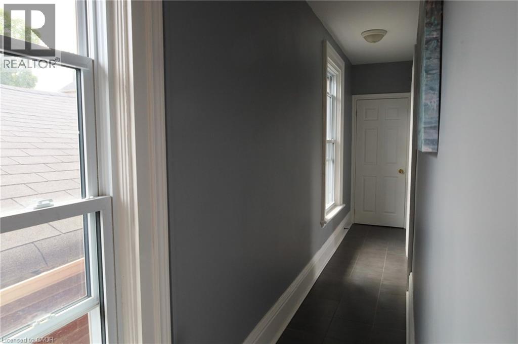 Photo 13 of 231 Dalhousie Street, Brantford ON