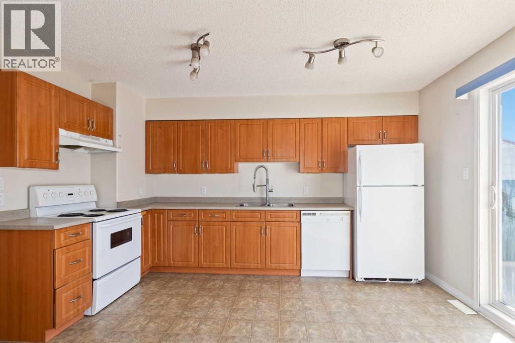 Photo 4 of 606 201 Arabian Drive, Fort Mcmurray AB