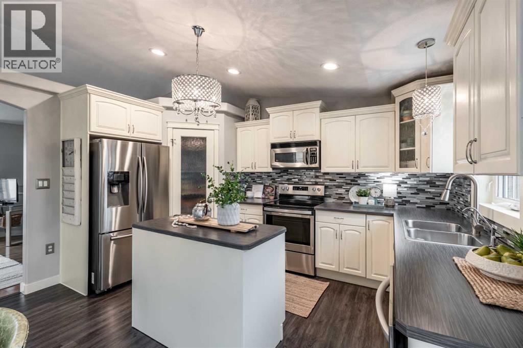 Photo 9 of 60 Terrace Close Ne, Medicine Hat AB