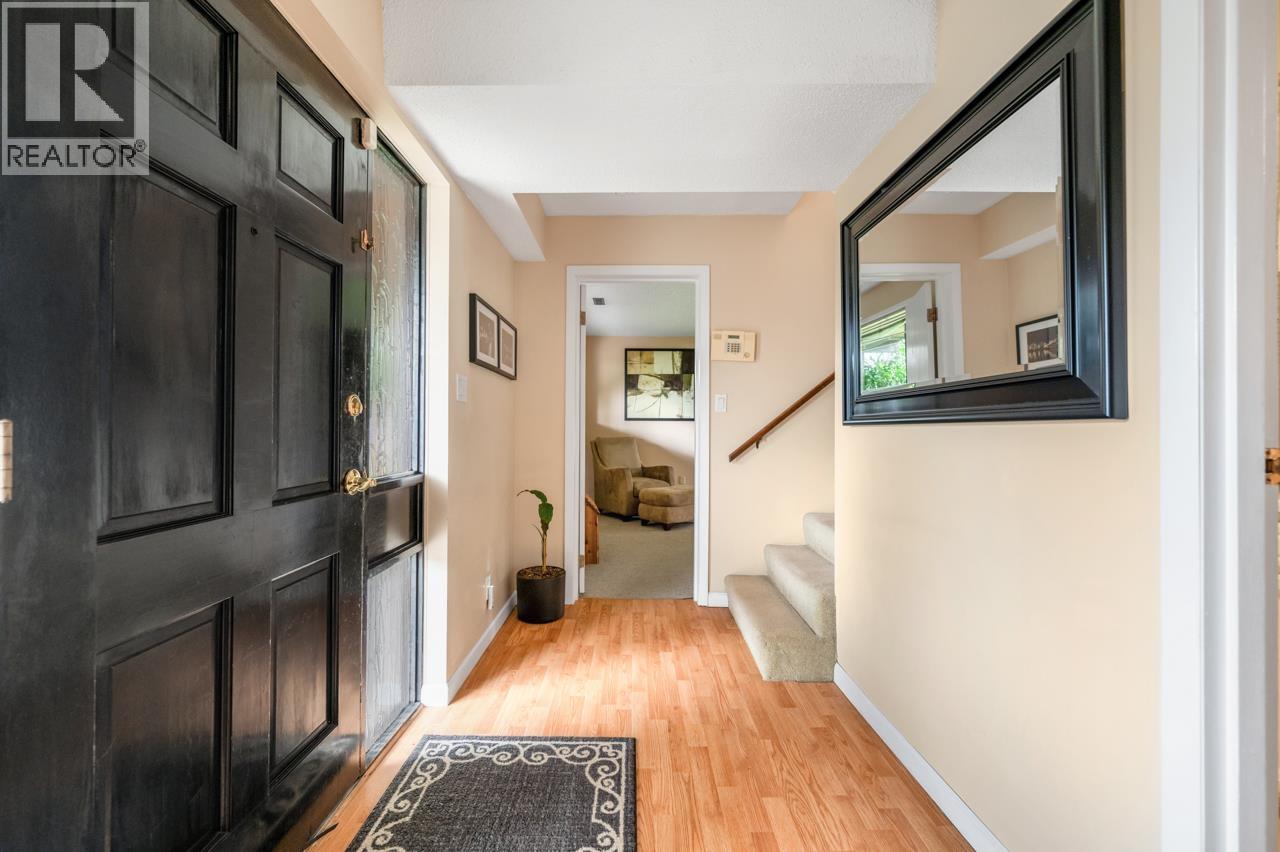 6680 COLTSFOOT Drive, Richmond