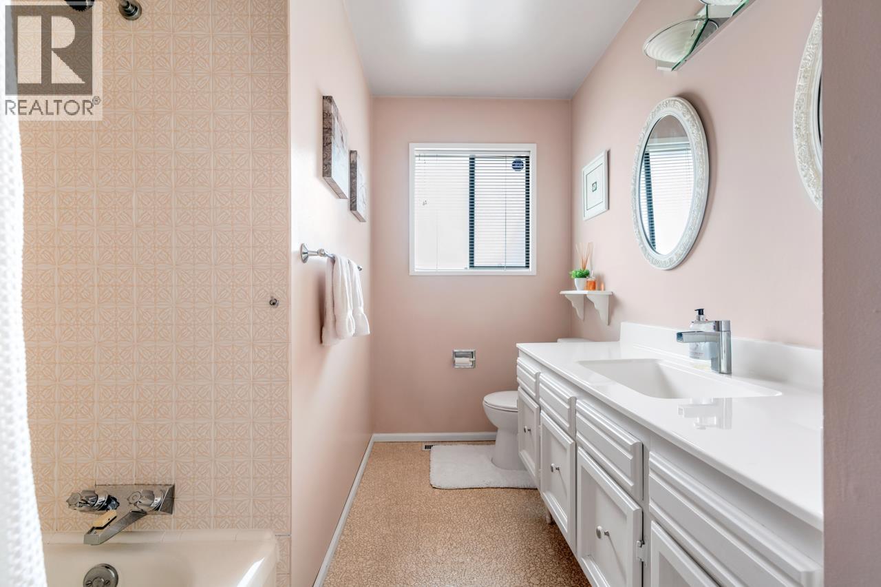 6680 COLTSFOOT Drive, Richmond