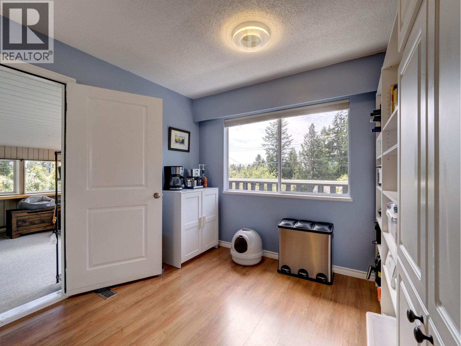 5218 RADCLIFFE ROAD, Sechelt