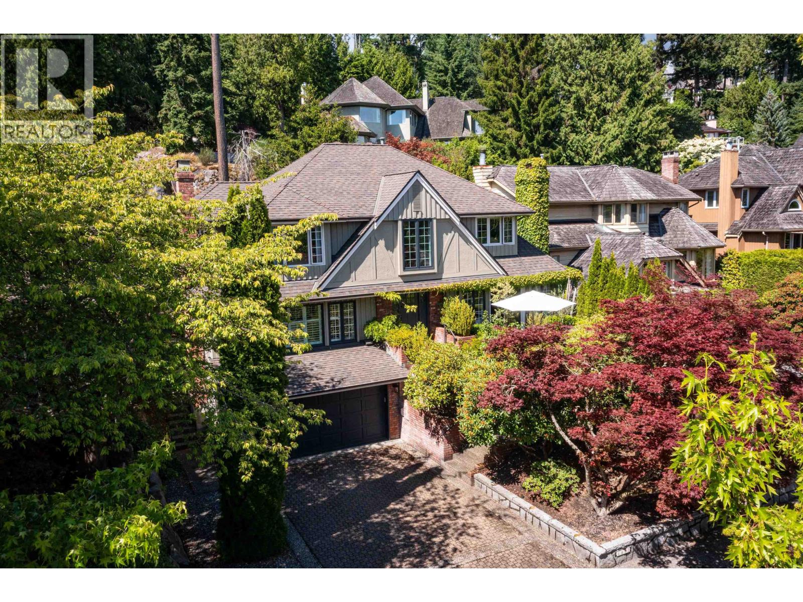 Photo 34 of 4817 Meadfeild Road, West Vancouver BC