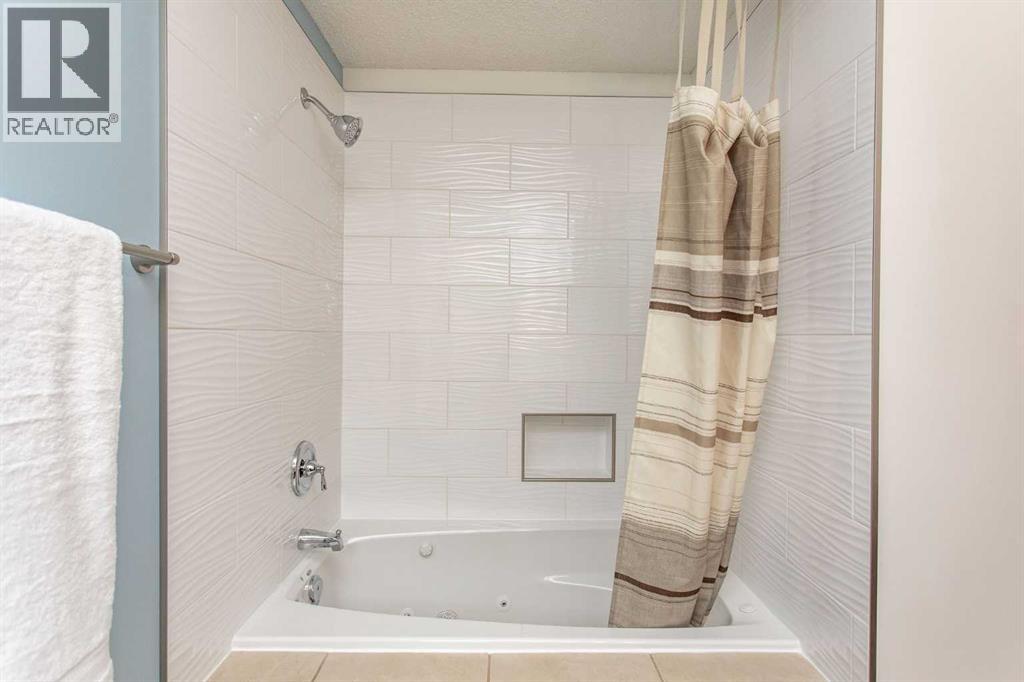 5014 60 Street Close, Lacombe