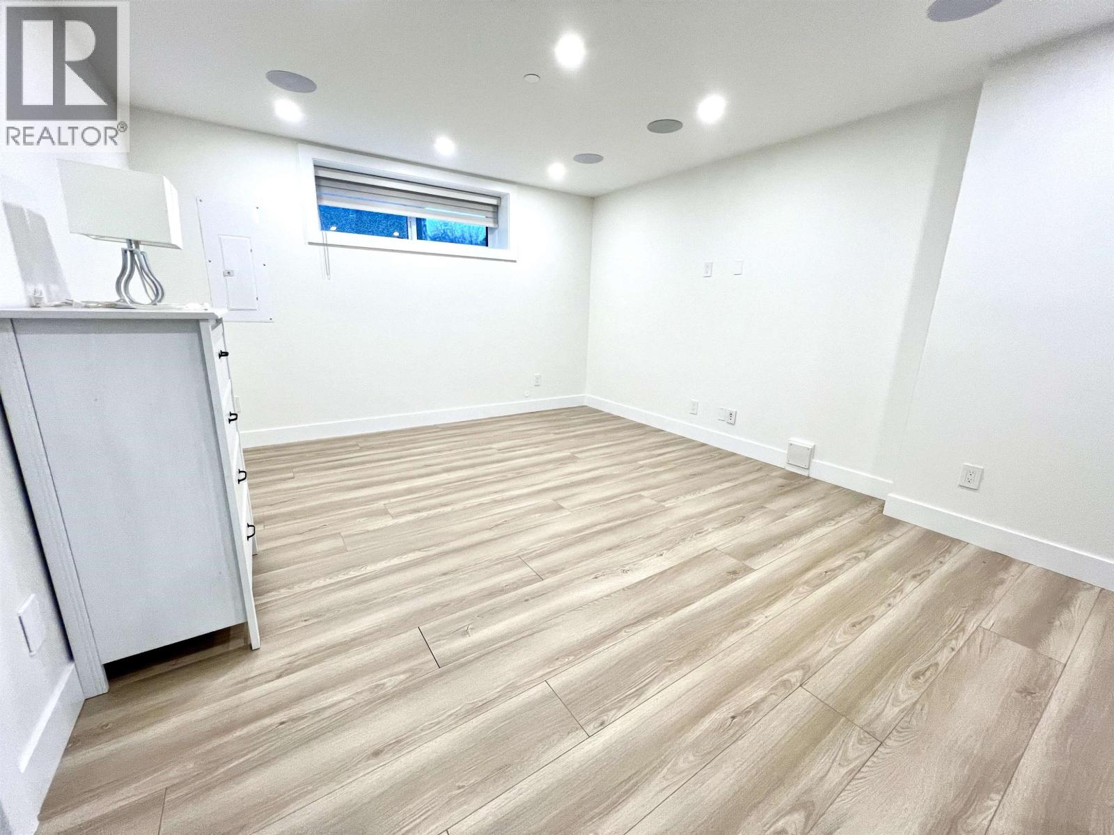 Photo 13 of Basement 3072 E 56th Avenue, Vancouver BC