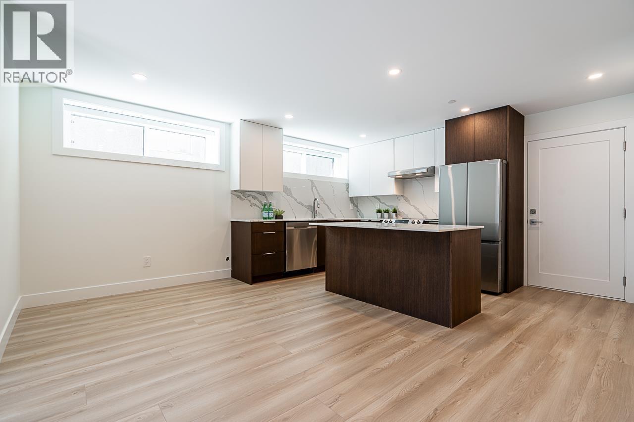 Photo 3 of Basement 3072 E 56th Avenue, Vancouver BC