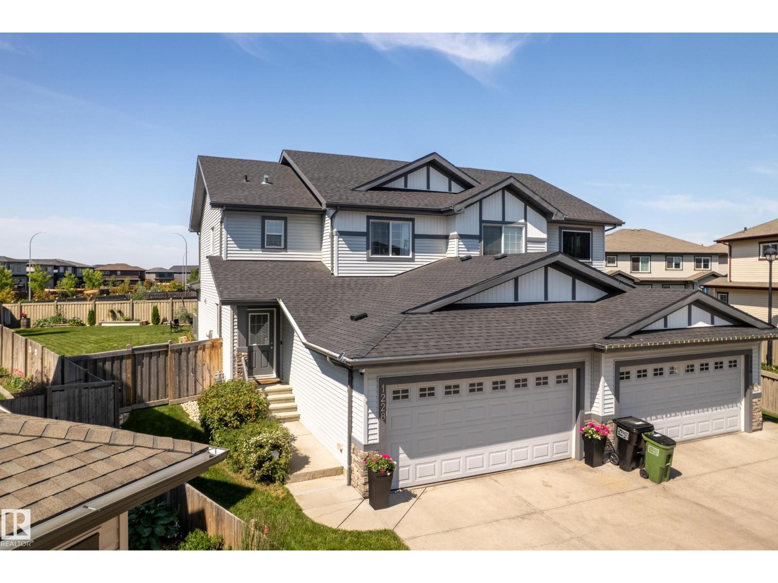 Photo 1 of 1228 176 St Sw, Edmonton AB