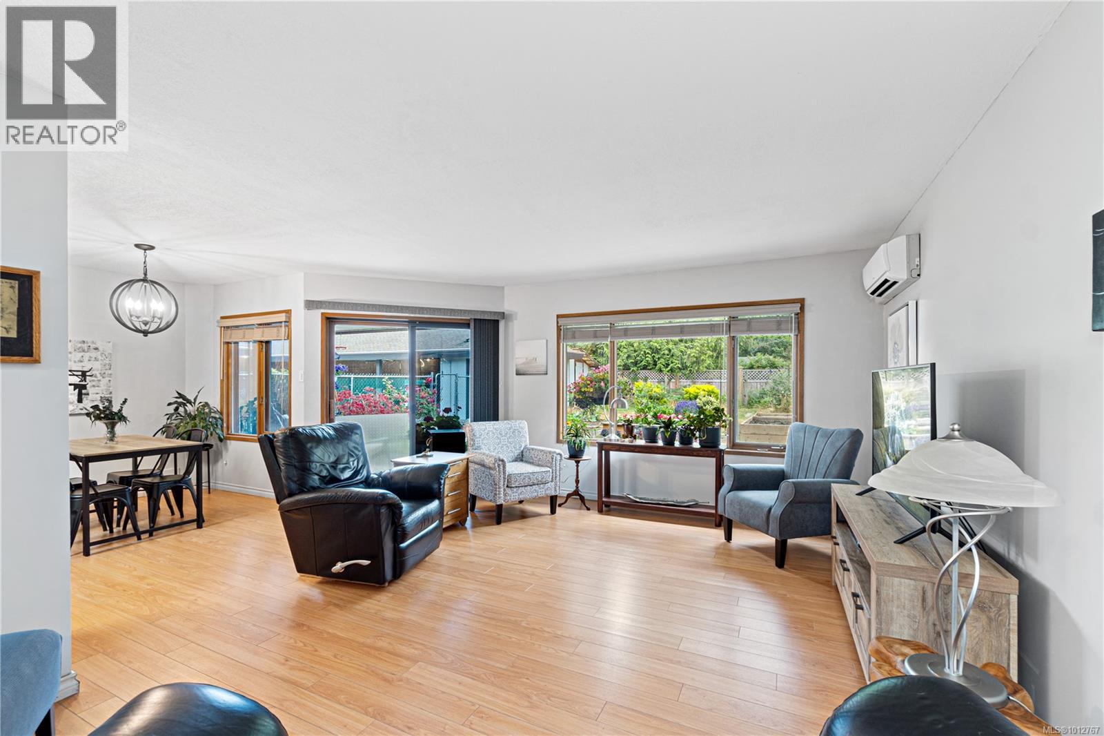 Photo 18 of 6 219 Bagshaw St, Parksville BC