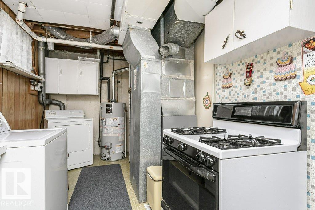 Photo 27 of 13114 101 St Nw, Edmonton AB