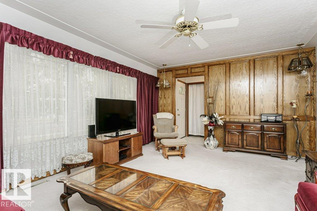 Photo 4 of 13114 101 St Nw, Edmonton AB