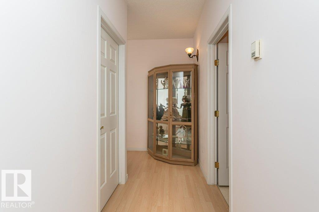 Photo 16 of 205 11308 130 Av Nw, Edmonton AB