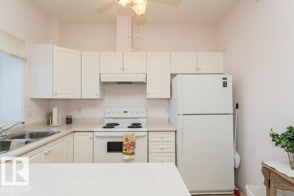 Photo 18 of 205 11308 130 Av Nw, Edmonton AB
