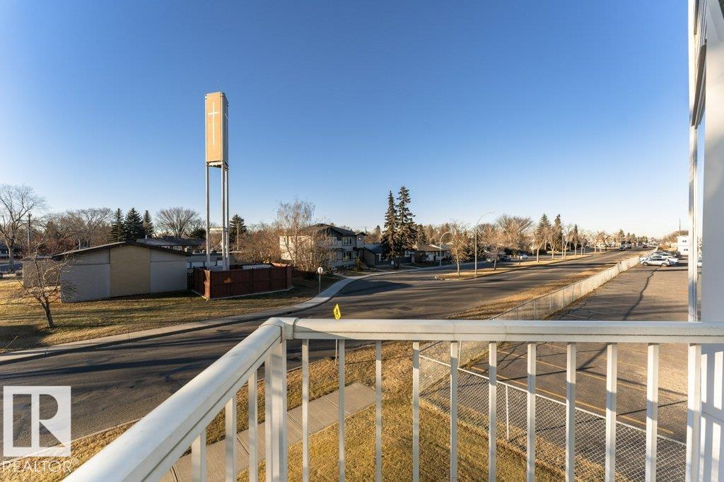 Photo 30 of 205 11308 130 Av Nw, Edmonton AB