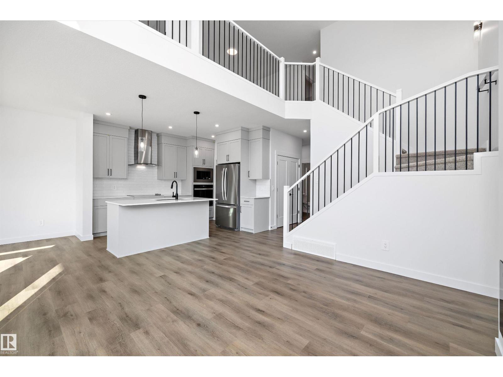 Photo 8 of 2408 158 Street Sw, Edmonton AB