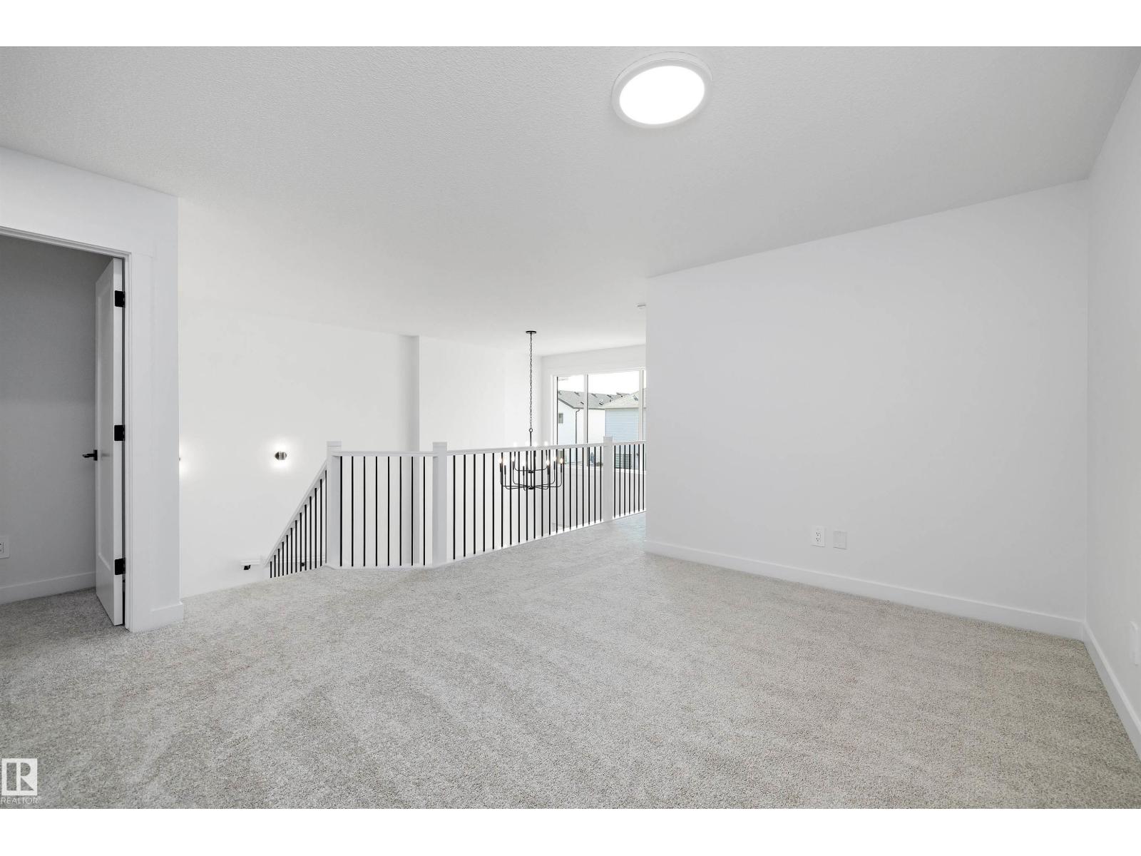 Photo 22 of 2408 158 Street Sw, Edmonton AB