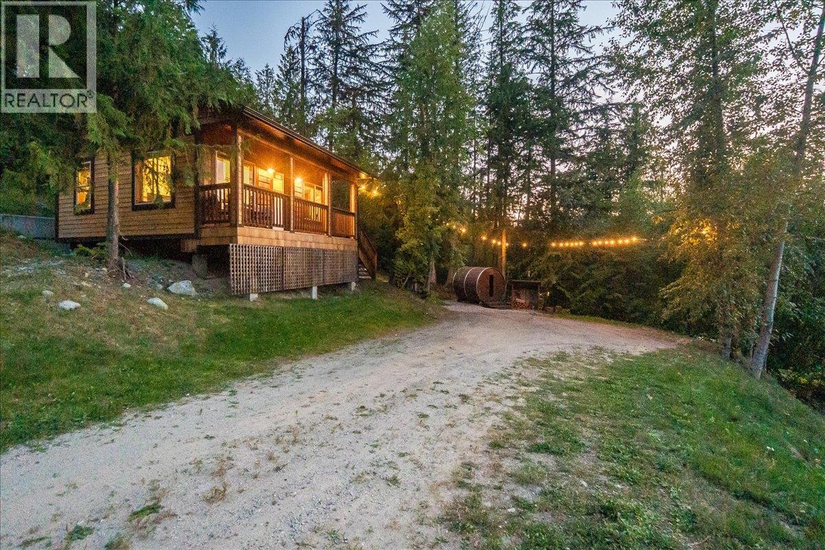 Photo 48 of 3213 Vindusky Road, Nelson BC
