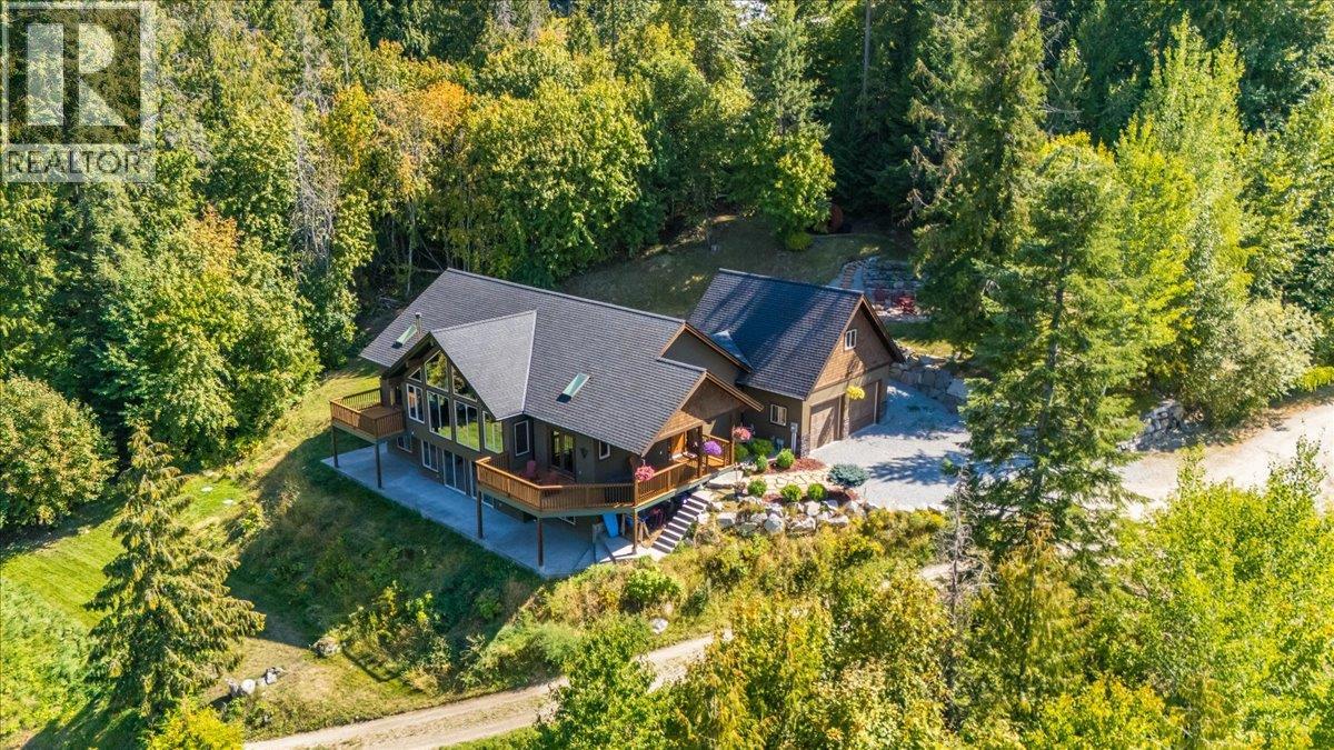 Photo 5 of 3213 Vindusky Road, Nelson BC