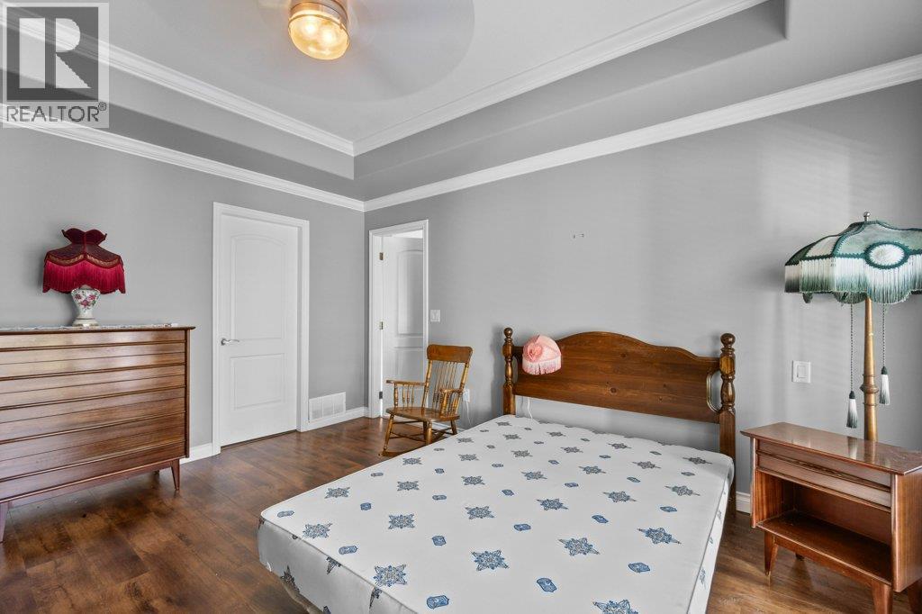 2532 Golf View Crescent, Blind Bay