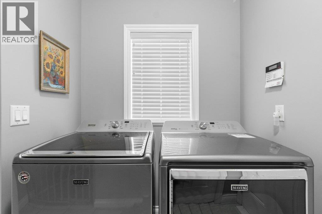 2532 Golf View Crescent, Blind Bay