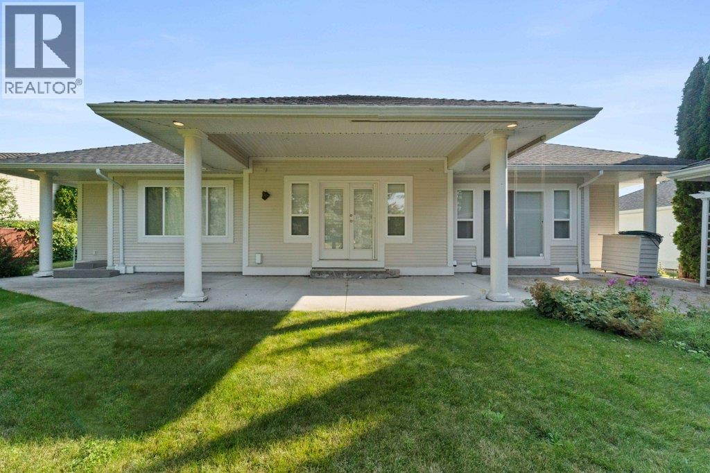 2532 Golf View Crescent, Blind Bay