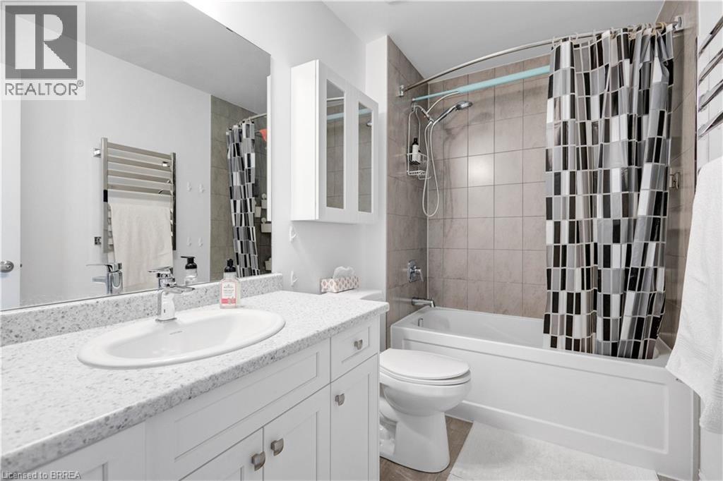 Photo 24 of 29 Bellhouse Avenue, Brantford ON