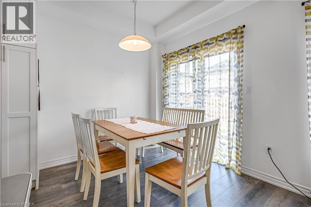 Photo 9 of 29 Bellhouse Avenue, Brantford ON
