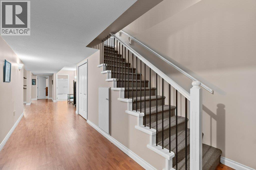 2532 Golf View Crescent, Blind Bay