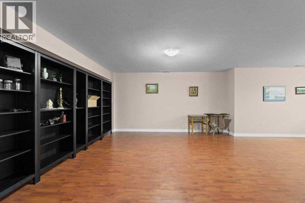 2532 Golf View Crescent, Blind Bay