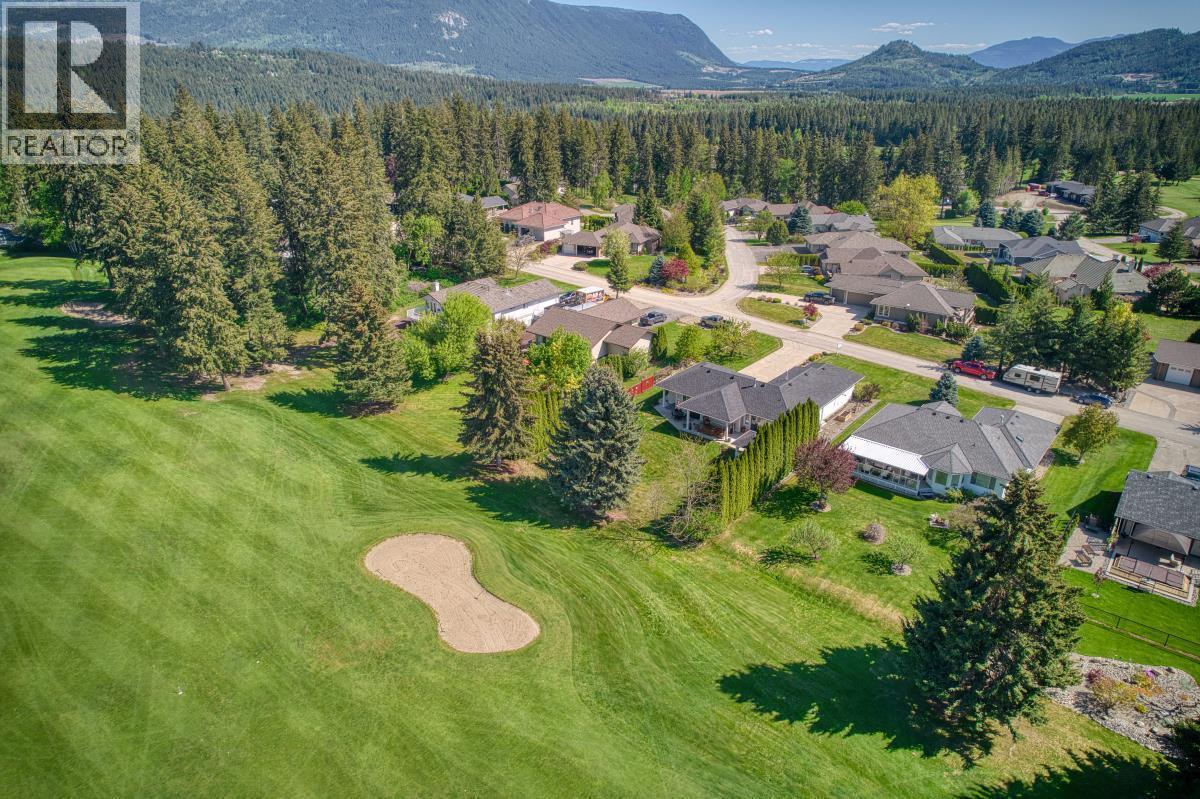 2532 Golf View Crescent, Blind Bay
