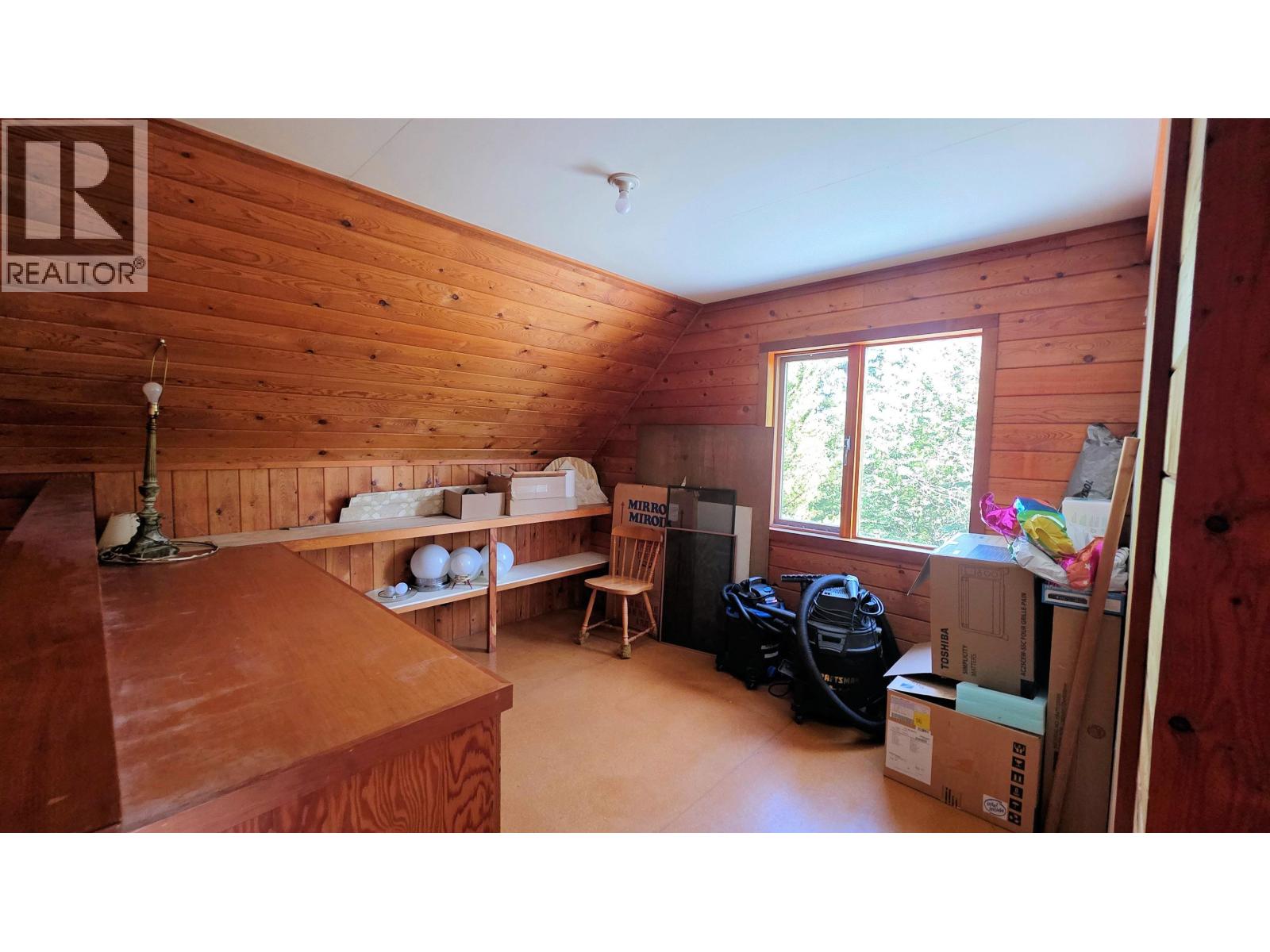 18189 GRANTHAM ROAD, Telkwa