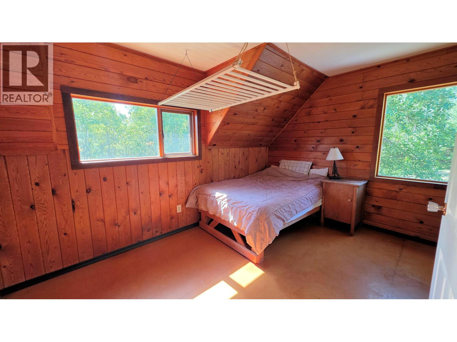 18189 GRANTHAM ROAD, Telkwa