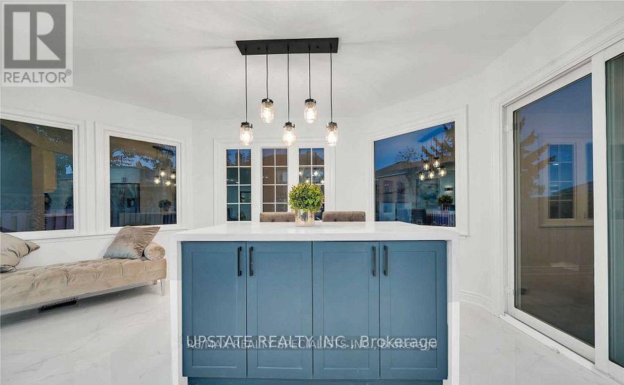 Photo 20 of 70 Pleasant Valley Place, Brampton ON