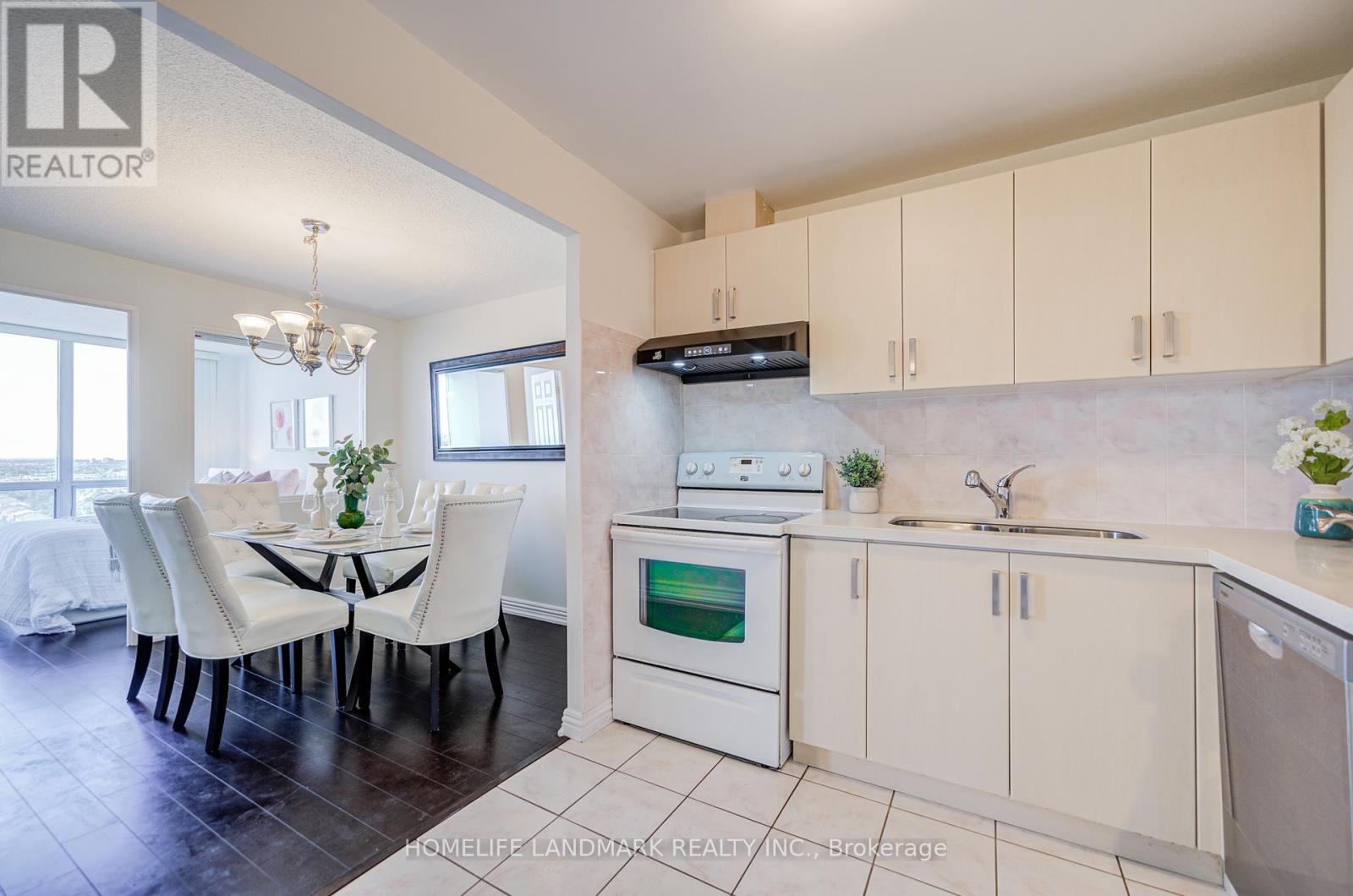 Photo 20 of 2306 155 Hillcrest Avenue, Mississauga ON