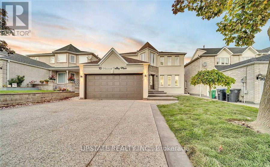Photo 2 of 70 Pleasant Valley Place, Brampton ON