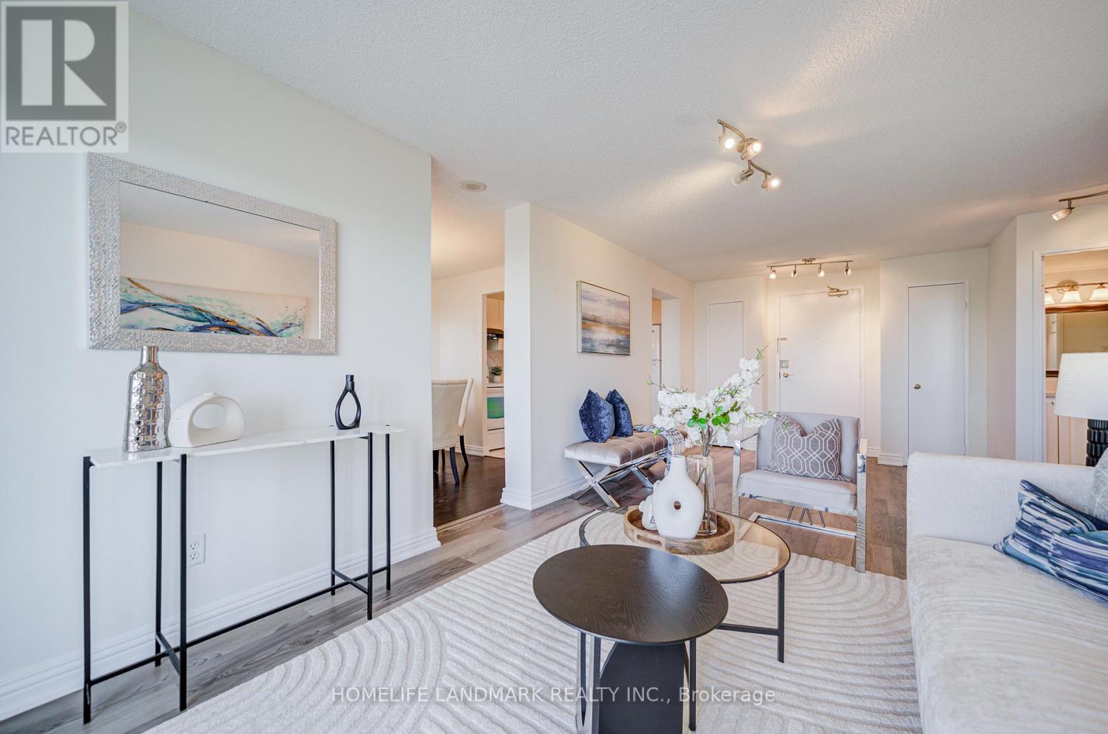 Photo 14 of 2306 155 Hillcrest Avenue, Mississauga ON