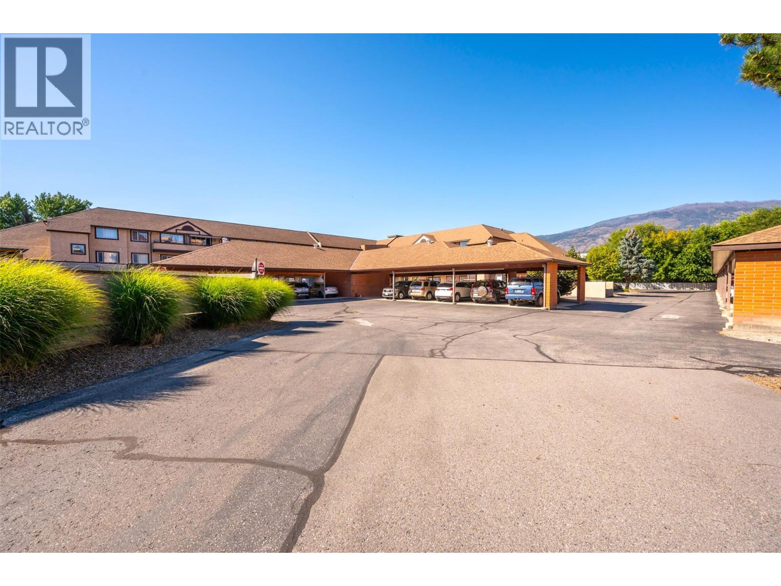 337 MCKINNEY Road Unit# 111, Oliver