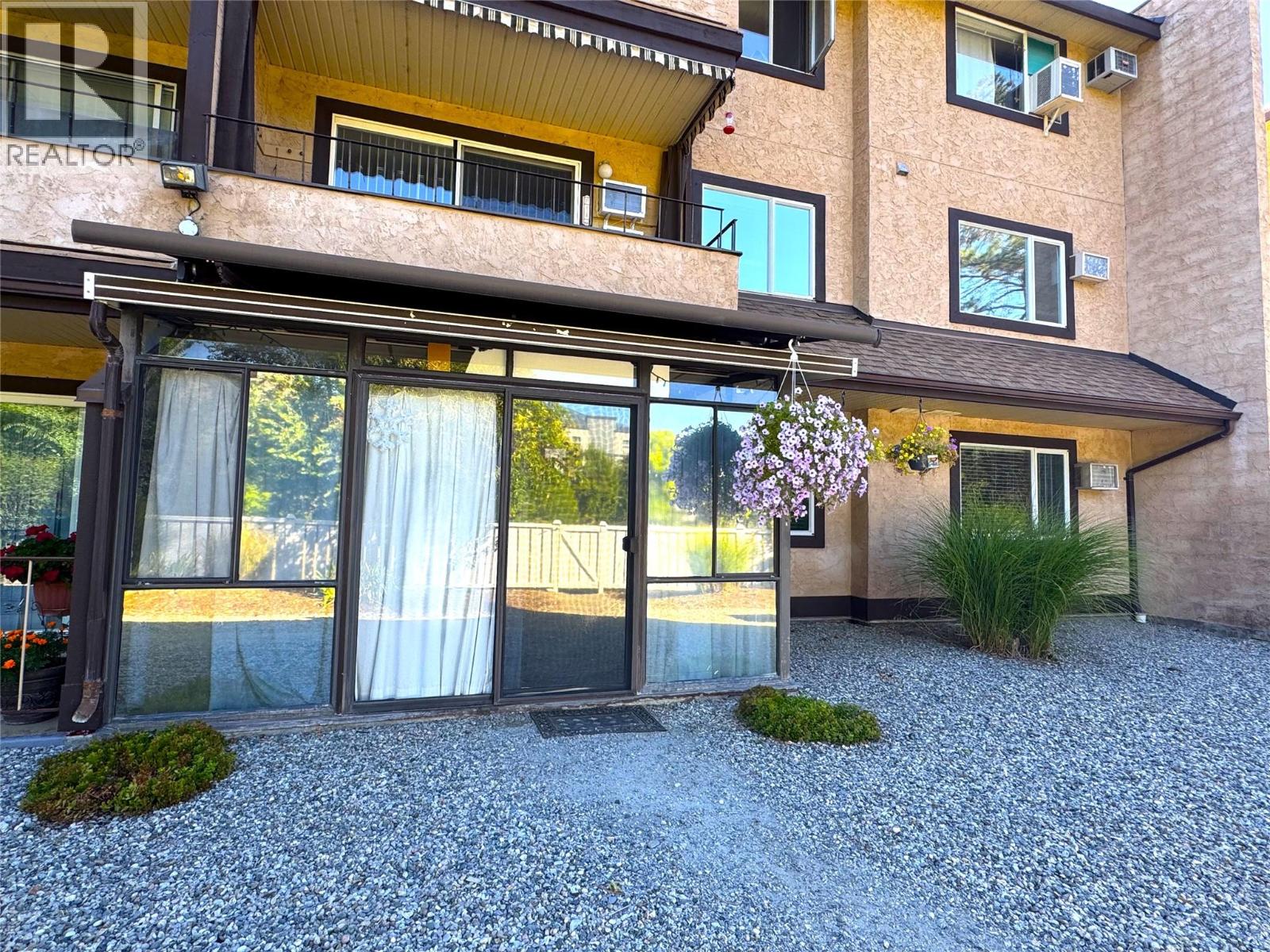337 MCKINNEY Road Unit# 111, Oliver