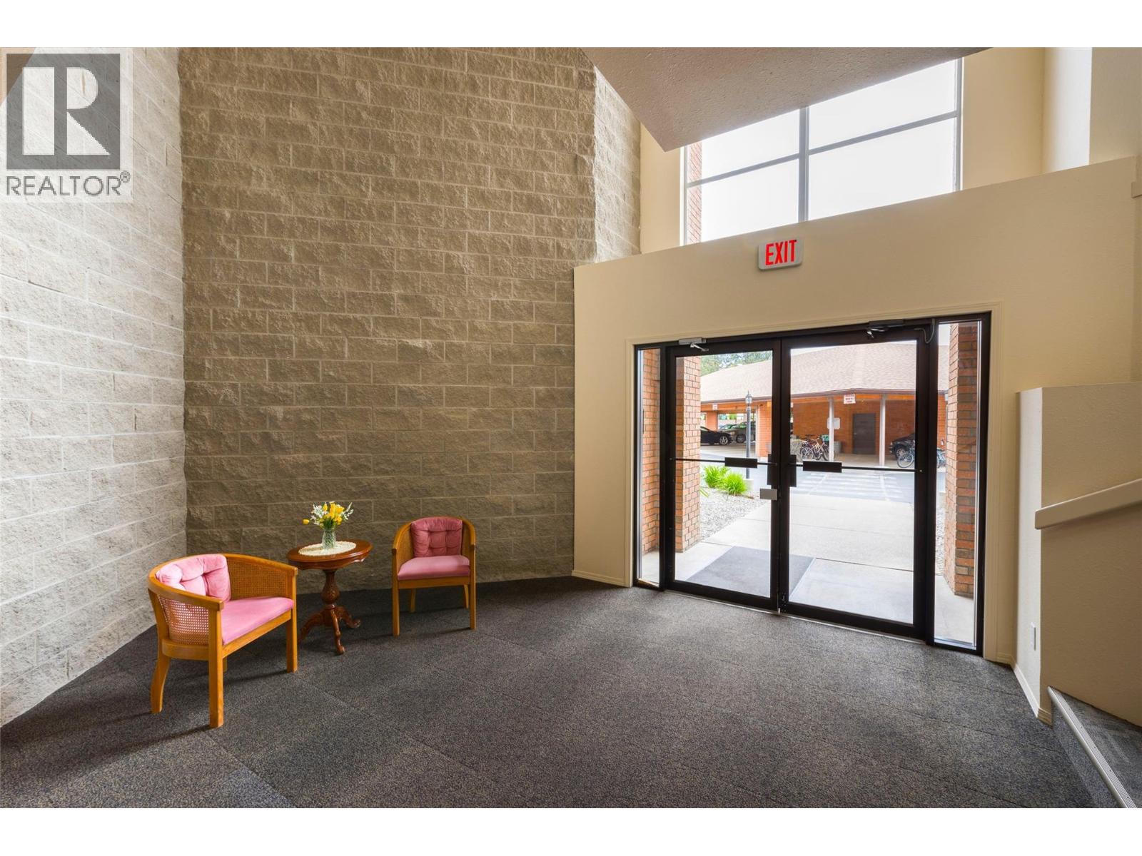 337 MCKINNEY Road Unit# 111, Oliver