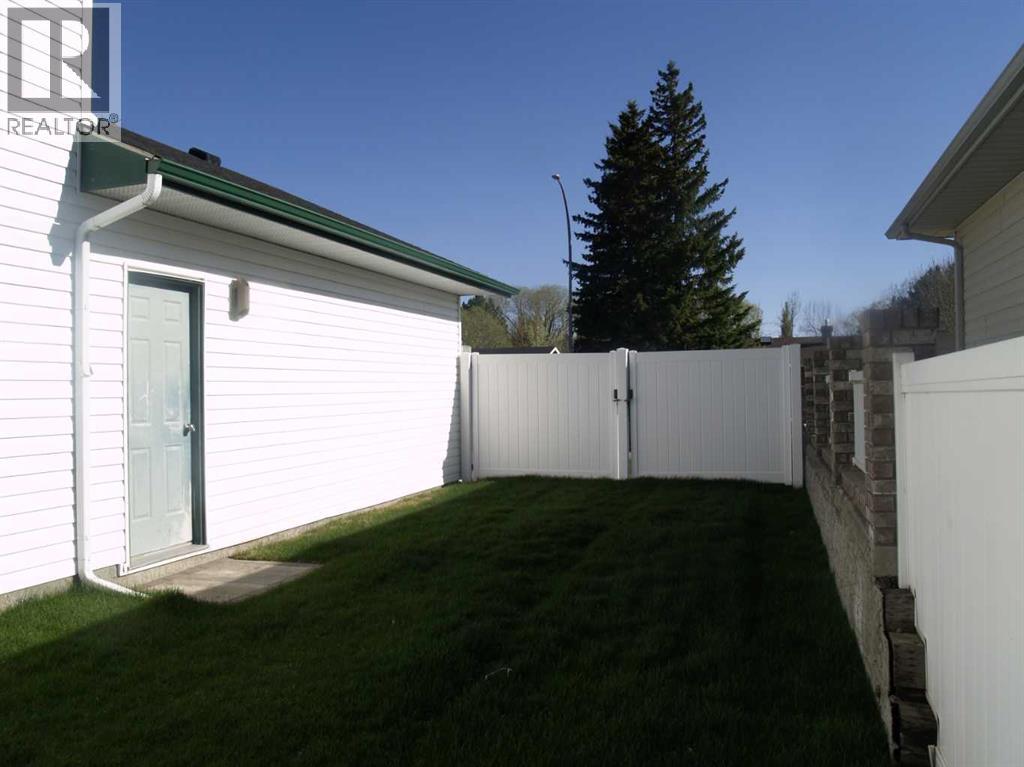 10 Pickwick Lane, Lacombe