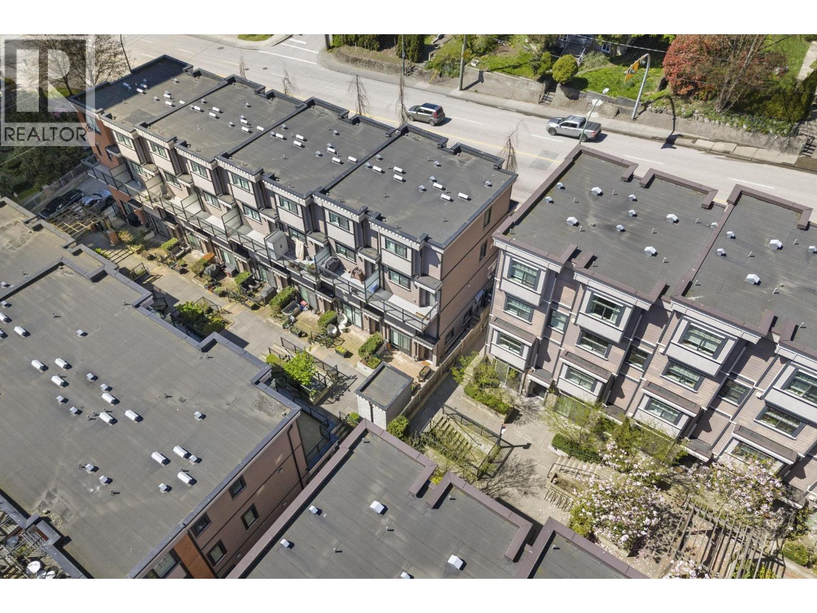 Photo 24 of 16 838 Royal Avenue, New Westminster BC