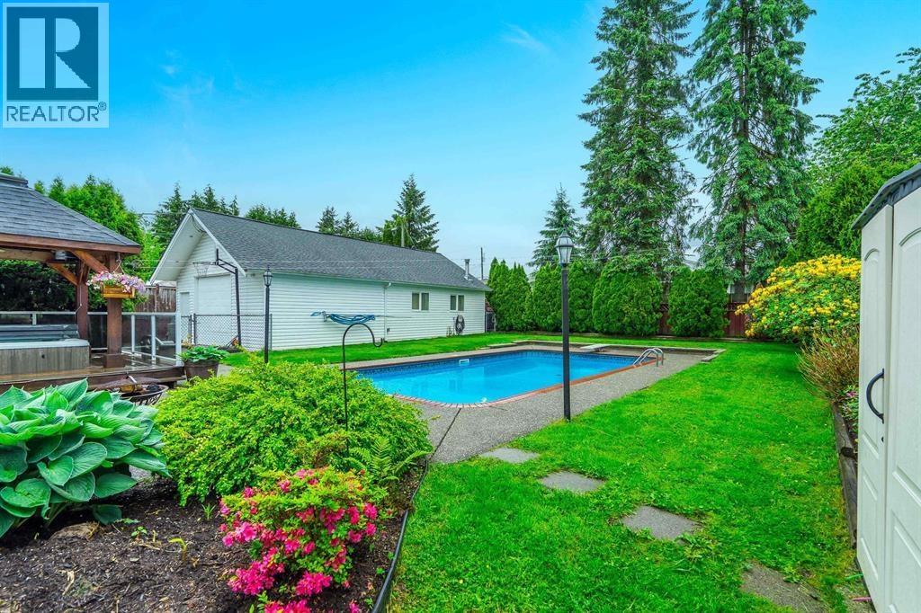 Photo 35 of 24985 Dewdney Trunk Road, Maple Ridge BC