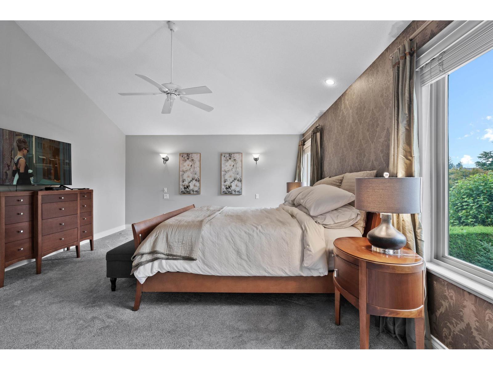 15639 37A AVENUE, Surrey
